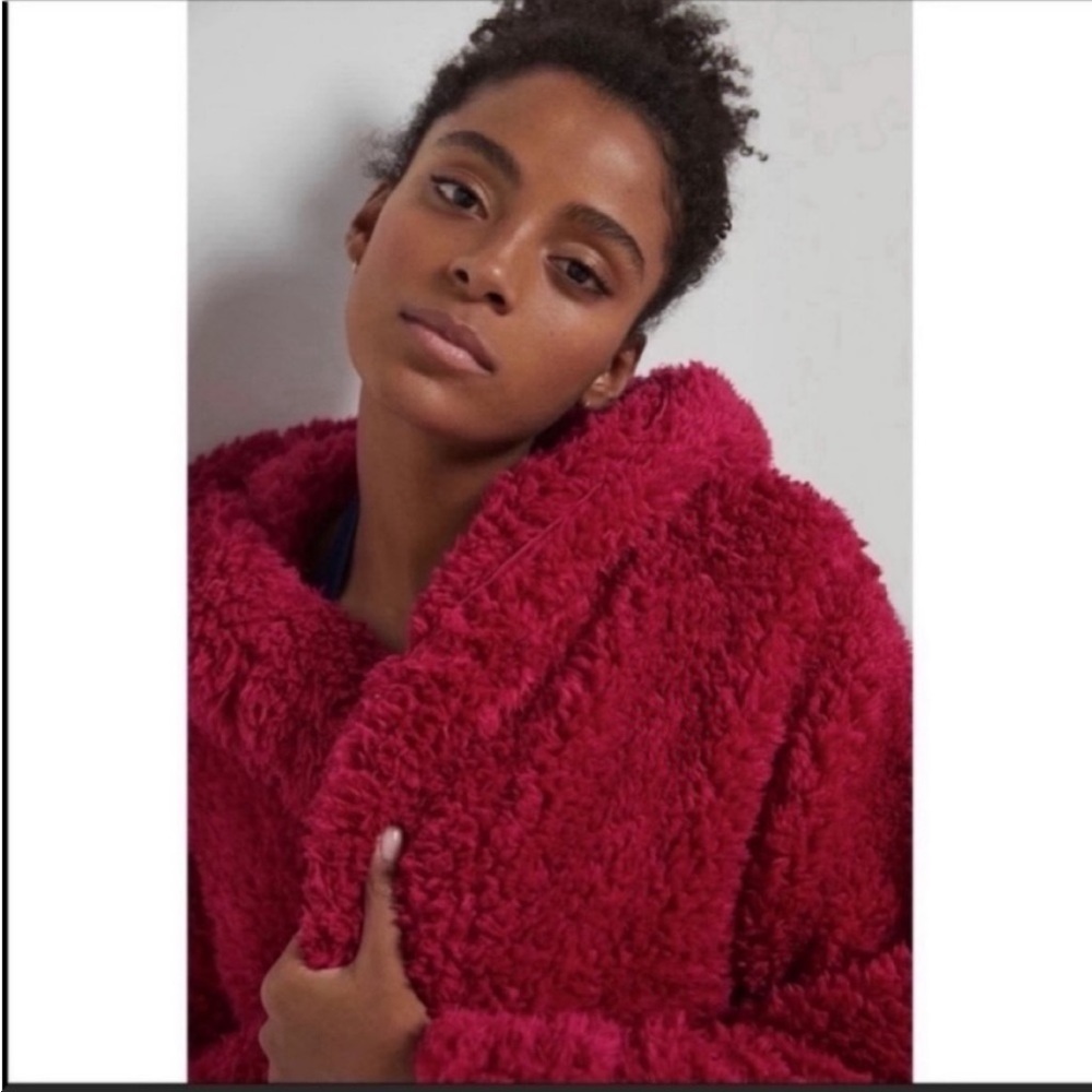 Anthropologie Sherpa Hooded Robe Magenta Belted Cozy Lounge Coat Large NWT - Picture 2 of 7